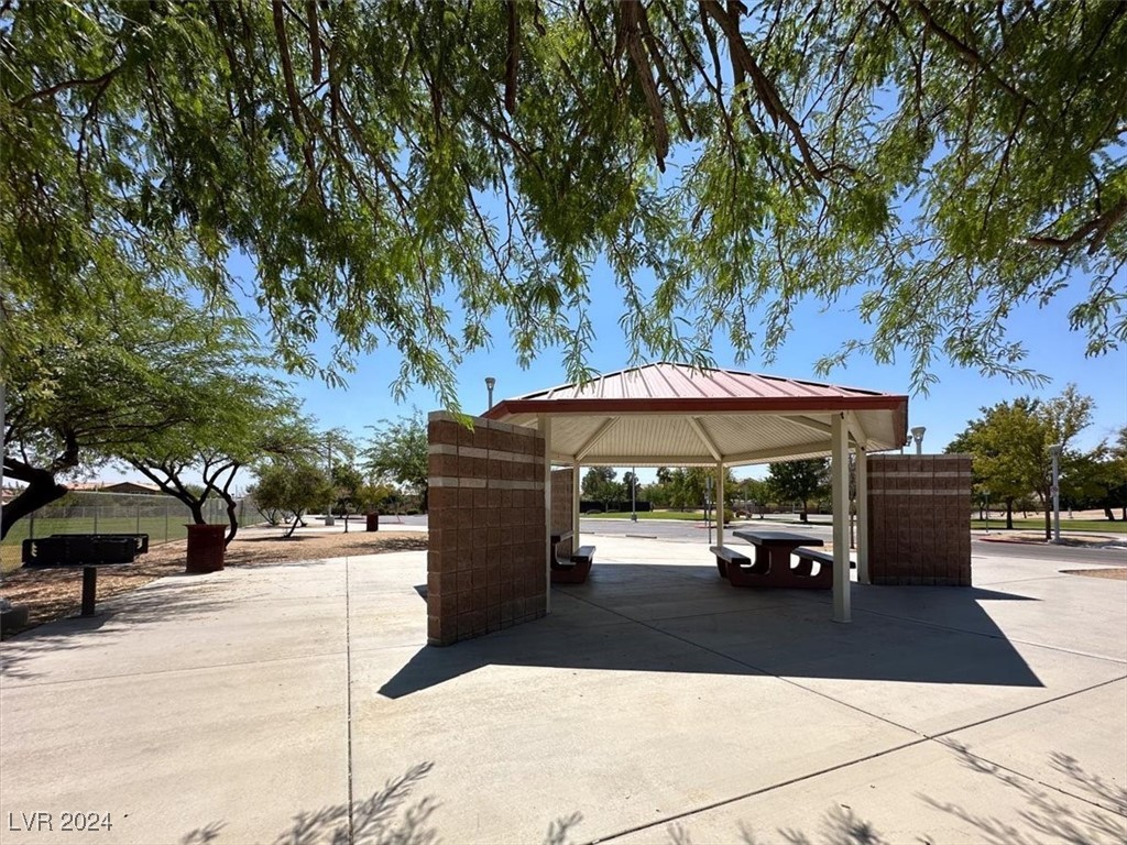6616 Lavender Lilly Lane 3