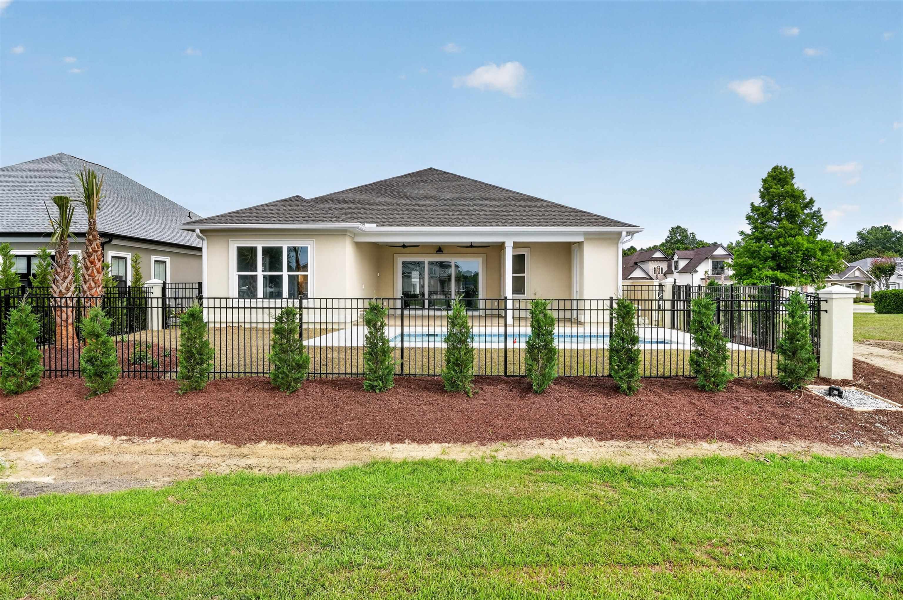 986 Shipmaster Ave.