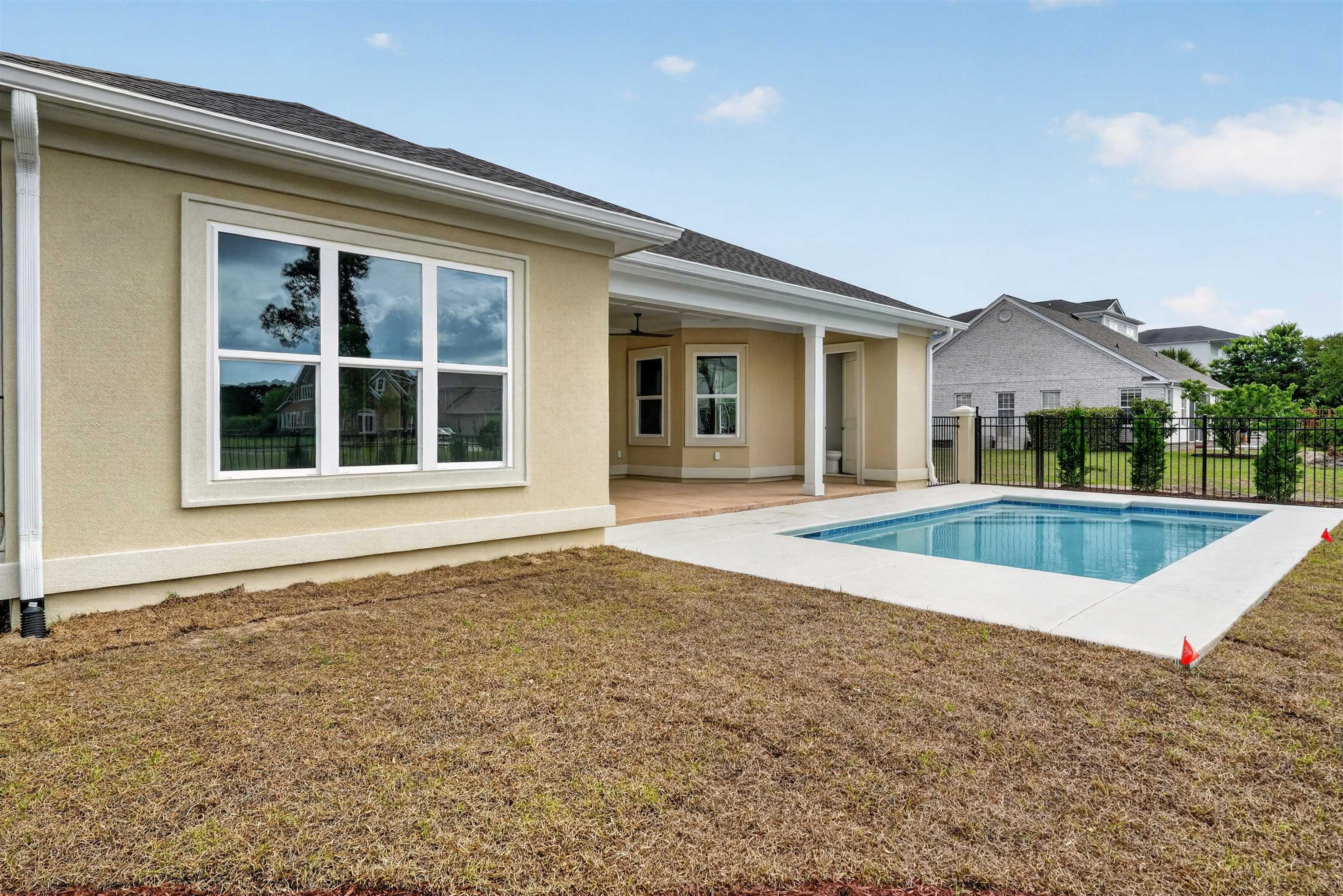 986 Shipmaster Ave.