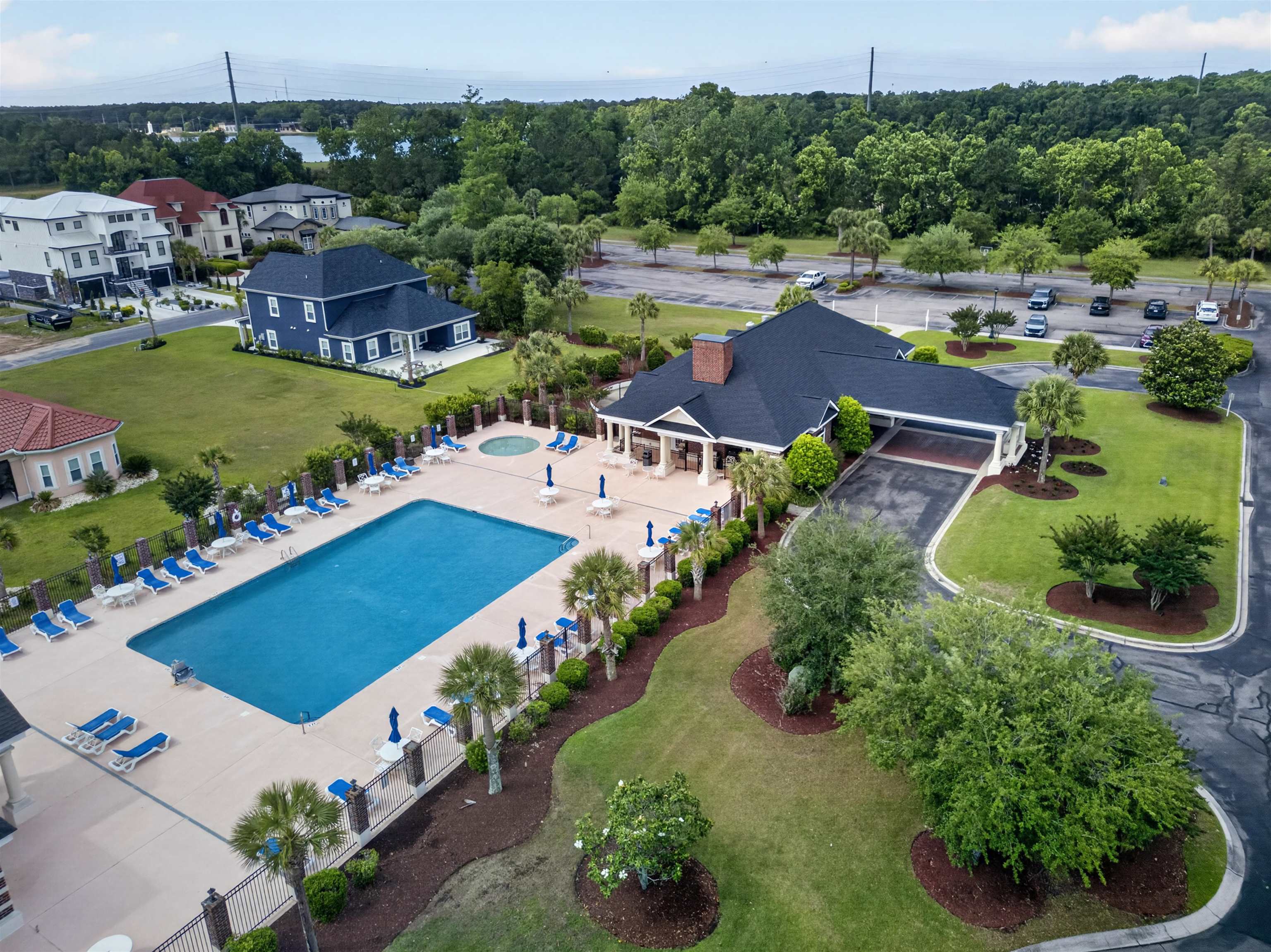986 Shipmaster Ave.