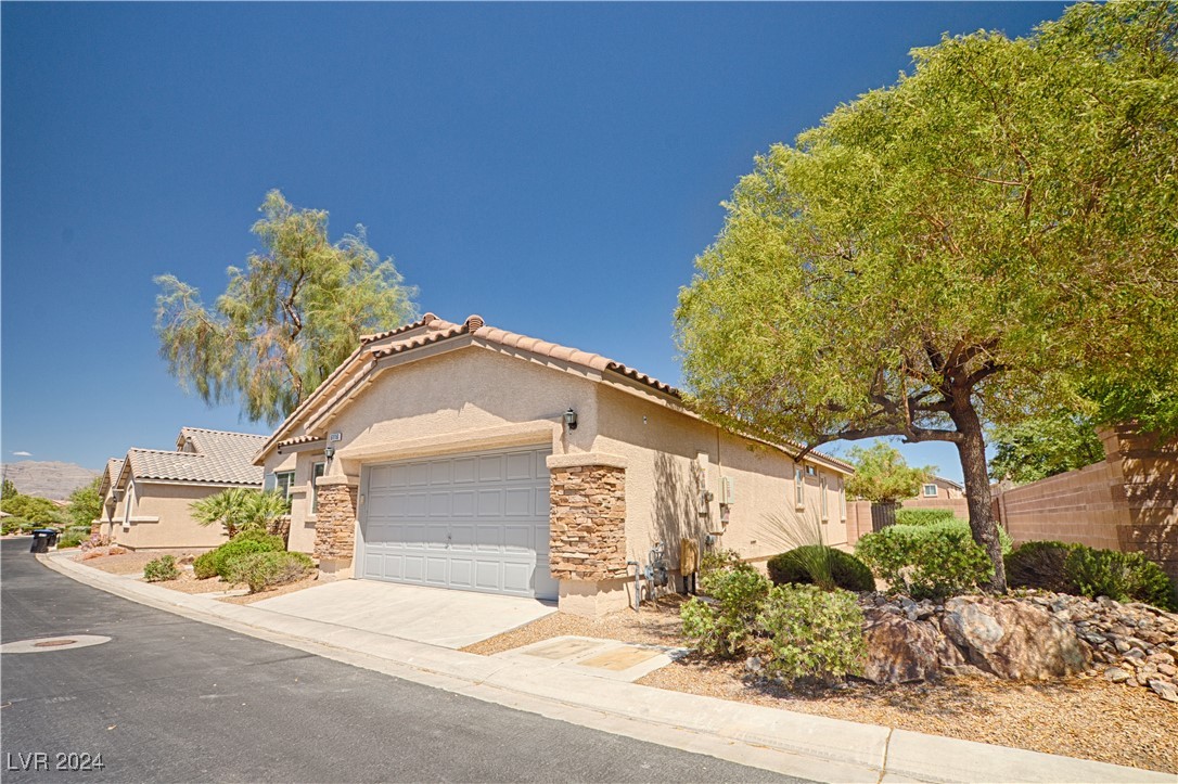 6116 Towboat Street