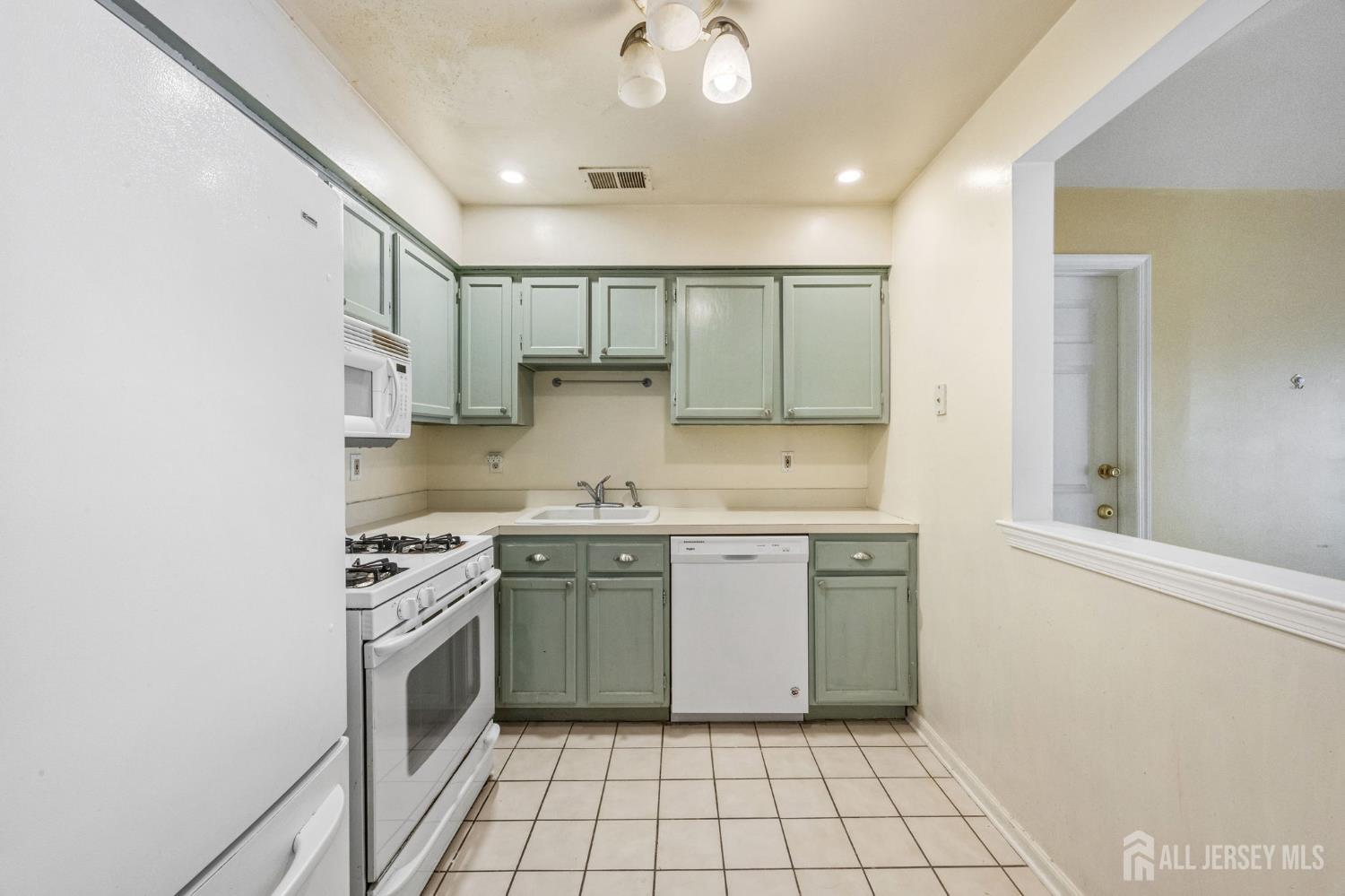 1036 Waterford Drive