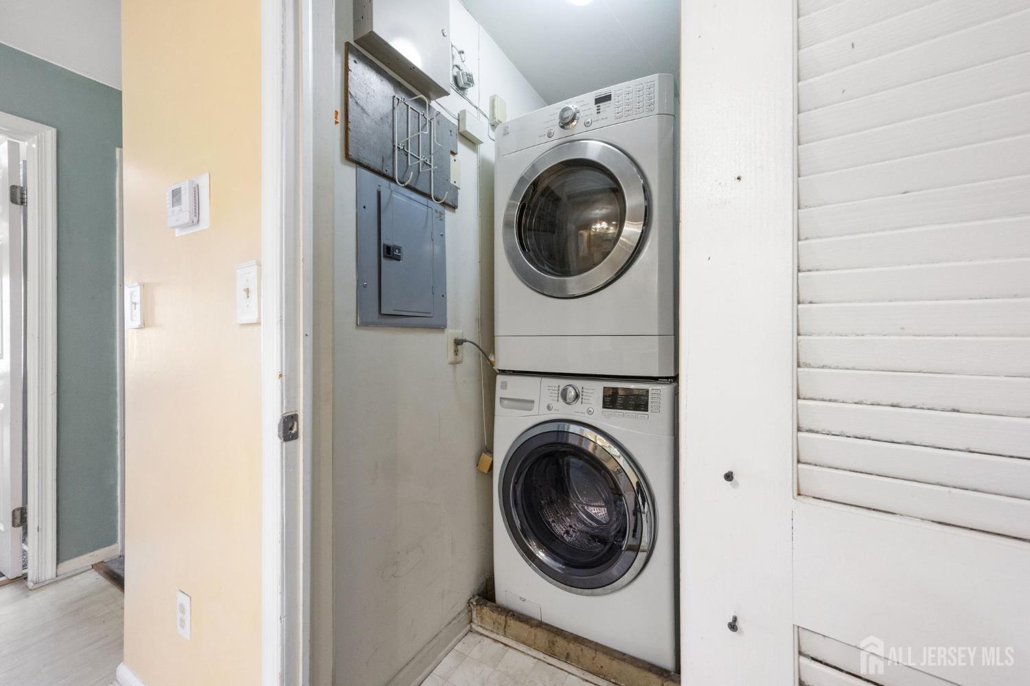 1036 Waterford Drive