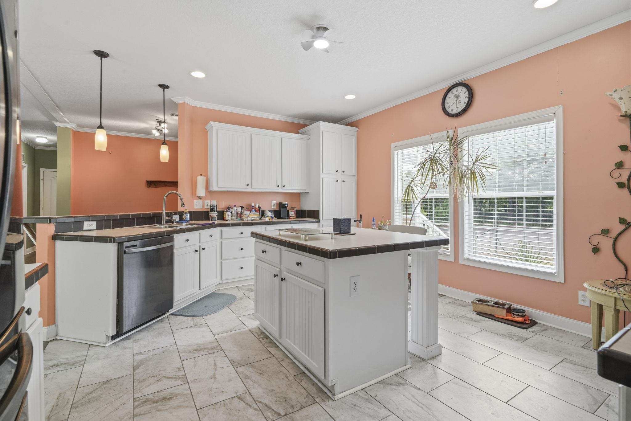 54 Peregrine Ct.