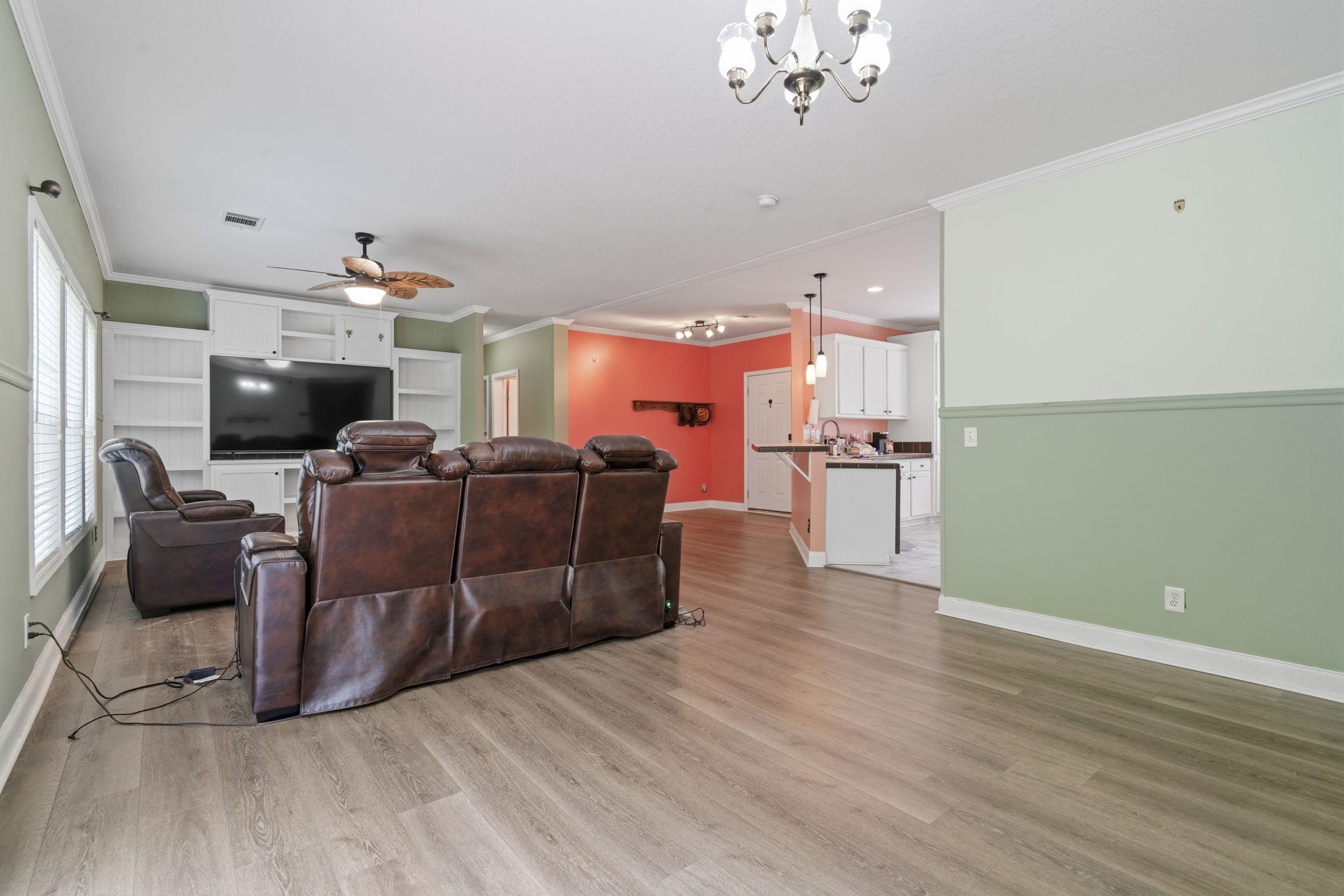 54 Peregrine Ct.