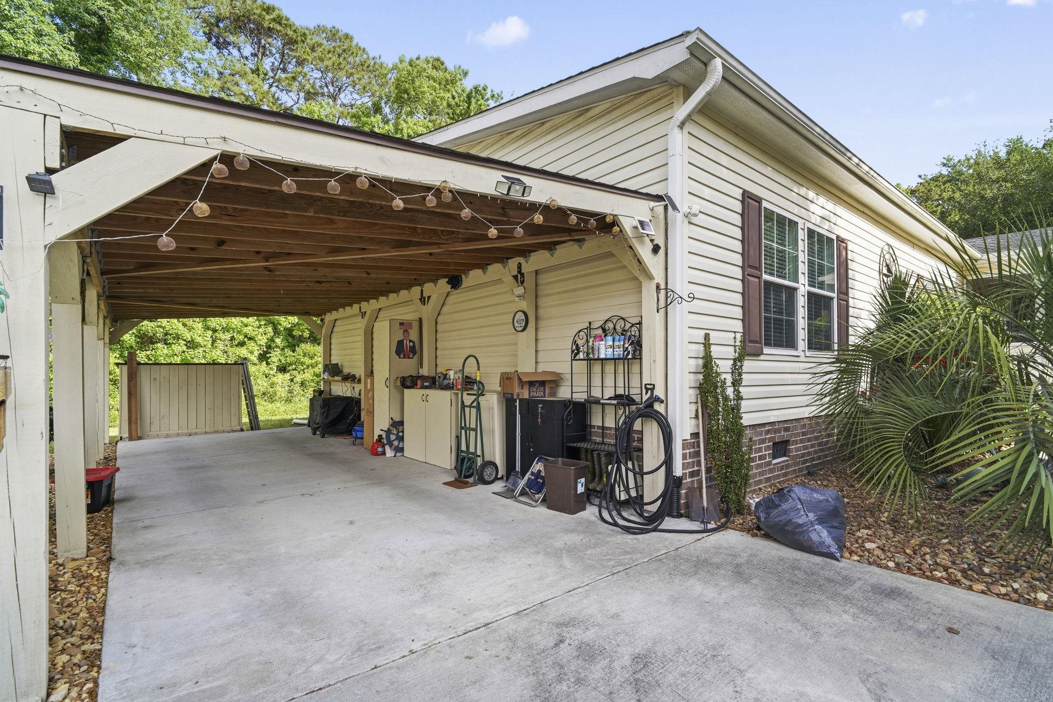 54 Peregrine Ct.