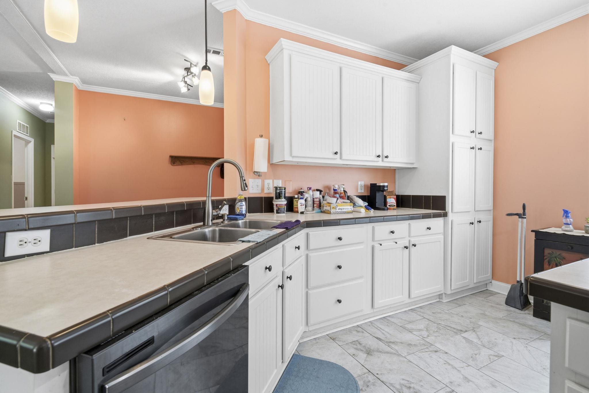 54 Peregrine Ct.