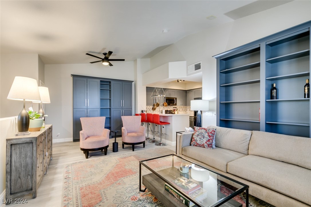 9901 Trailwood Drive 2005