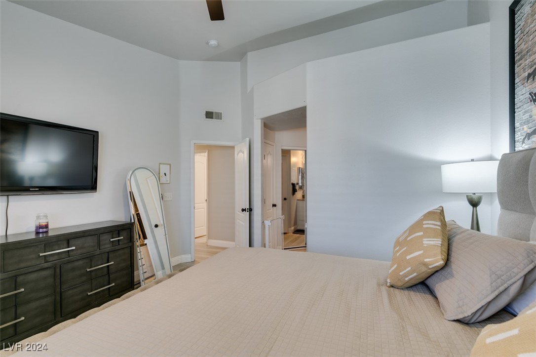 9901 Trailwood Drive 2005