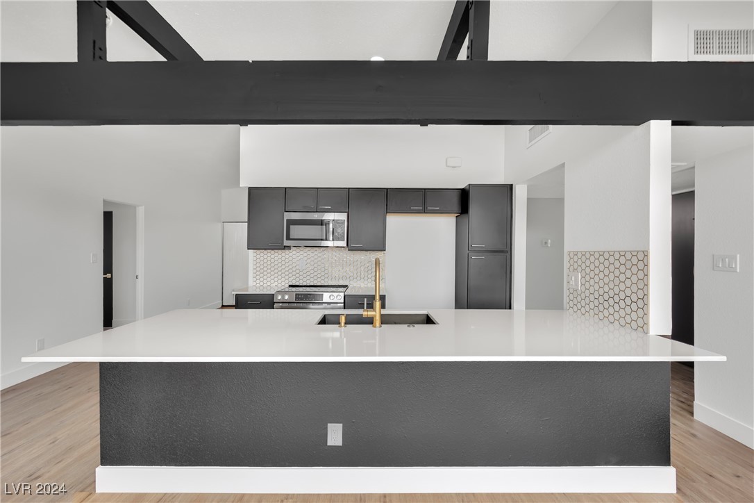 6161 Shawnee Avenue