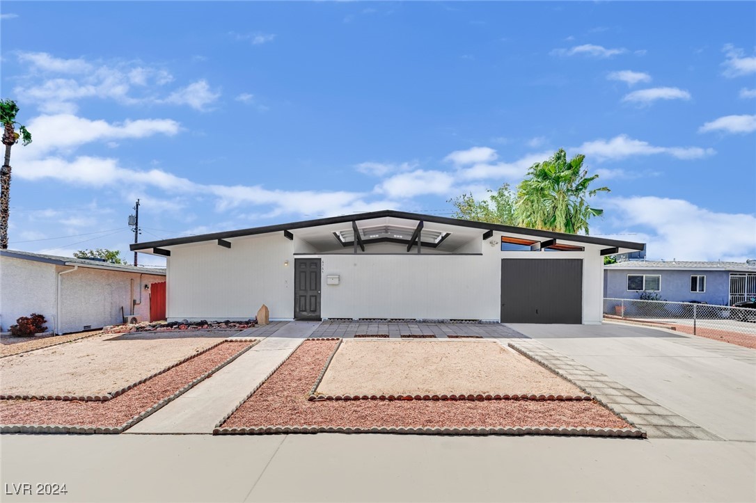 6161 Shawnee Avenue