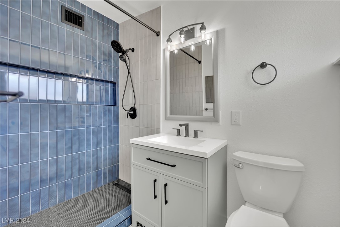 6161 Shawnee Avenue