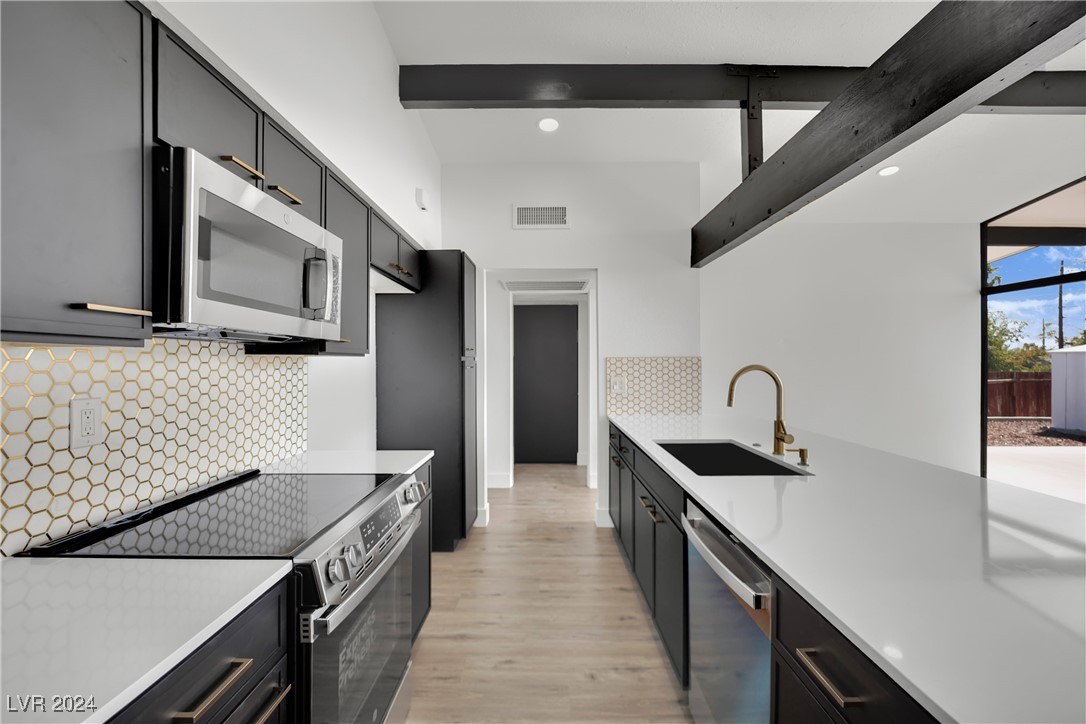 6161 Shawnee Avenue