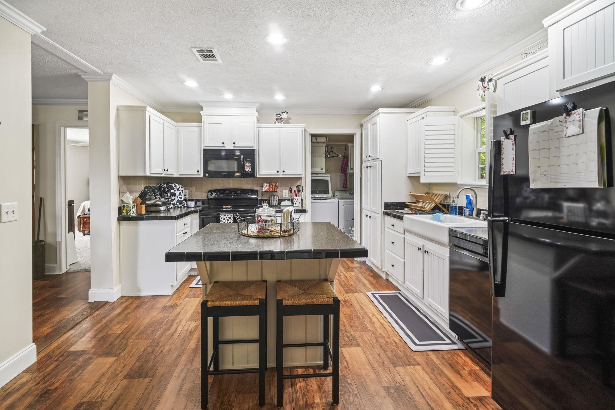 61 Saxon Ct.