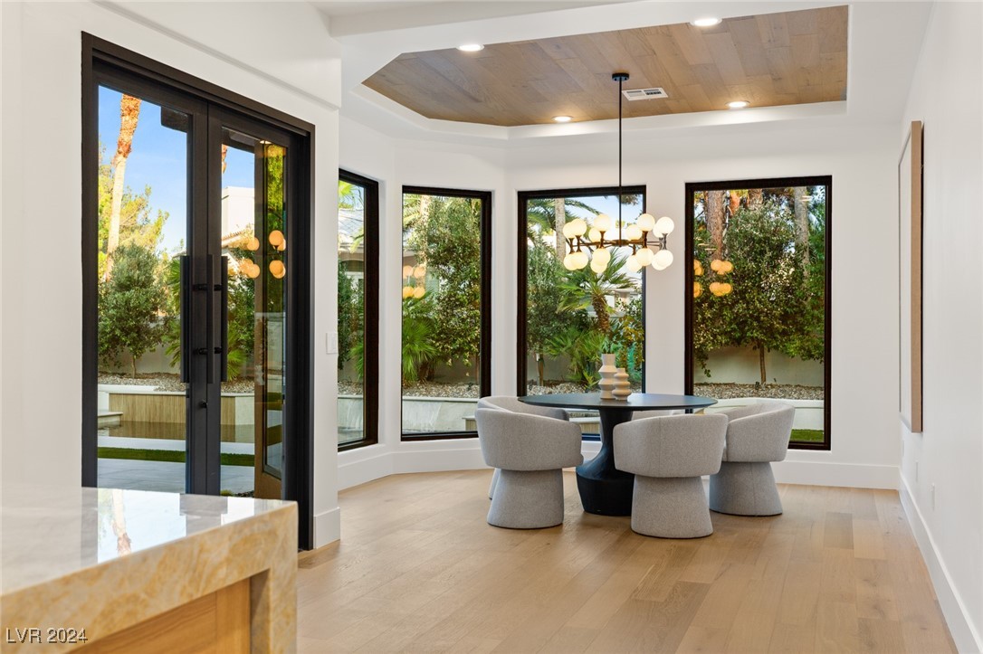 1416 IRON HILLS Lane