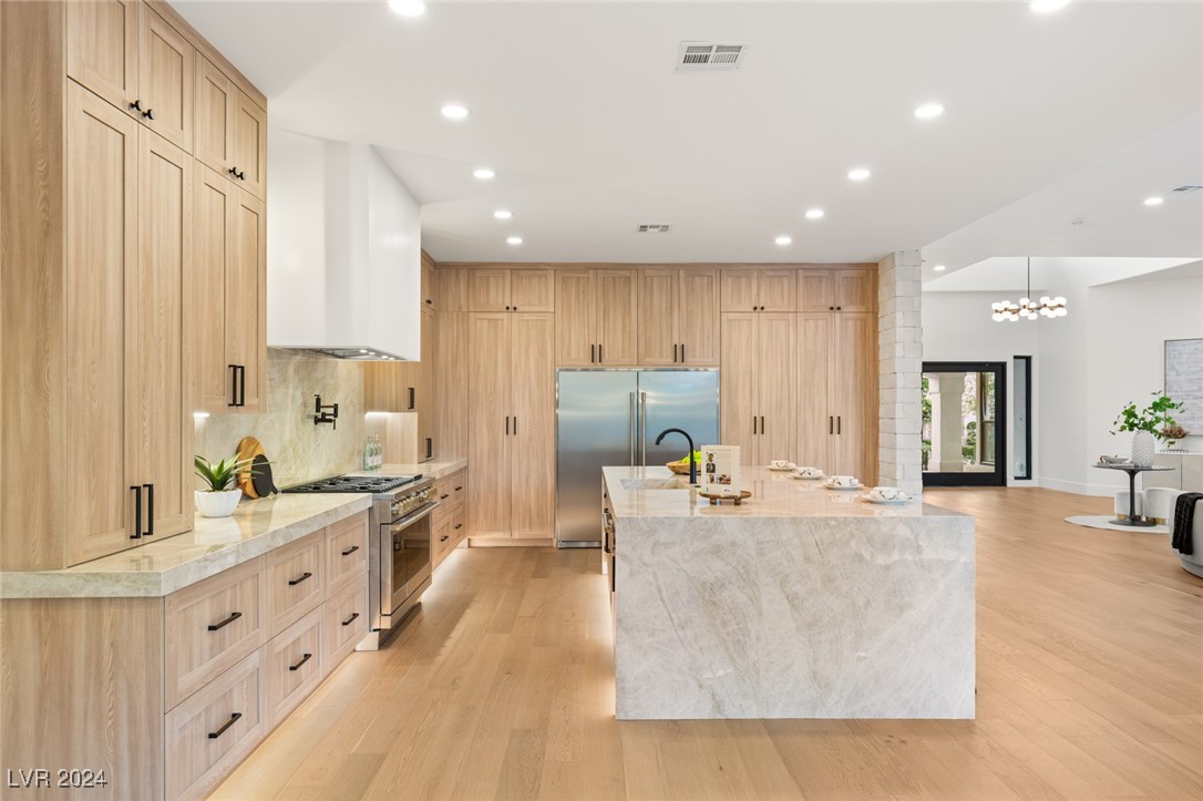 1416 IRON HILLS Lane