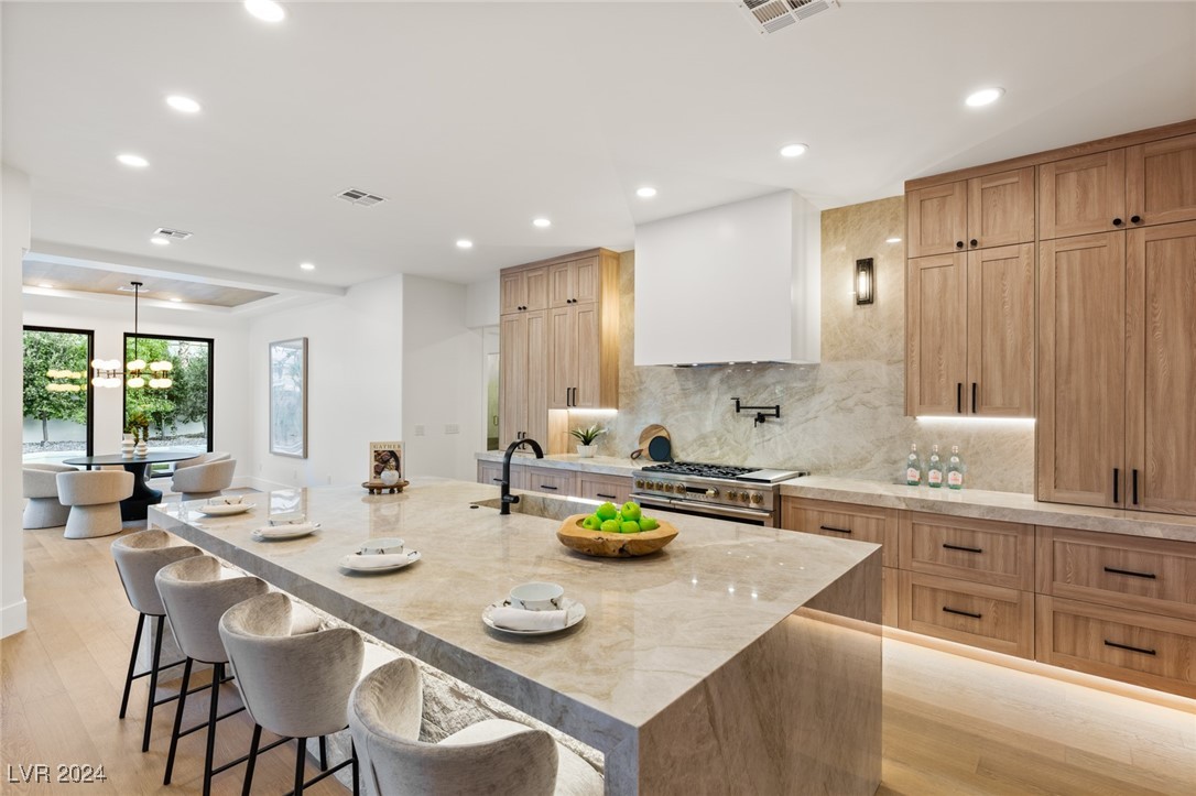 1416 IRON HILLS Lane