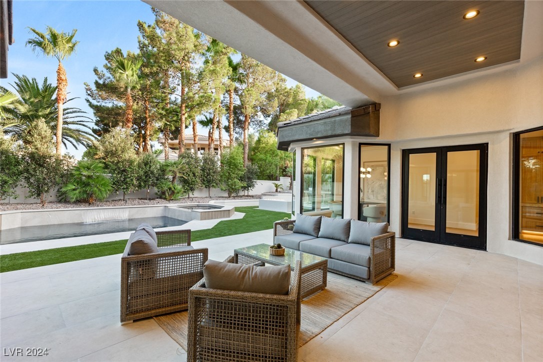 1416 IRON HILLS Lane