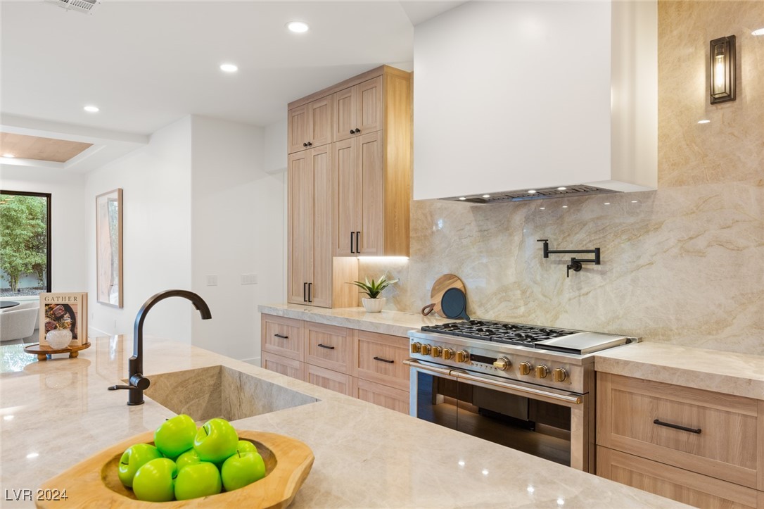 1416 IRON HILLS Lane