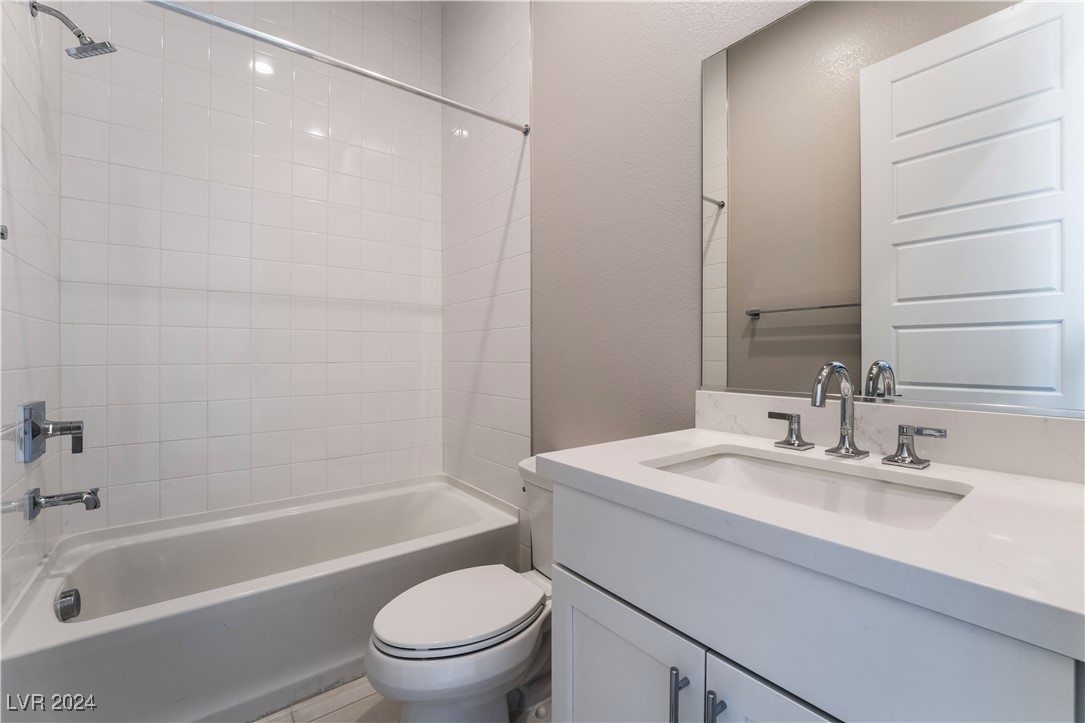 10214 Sequoia Glen Avenue