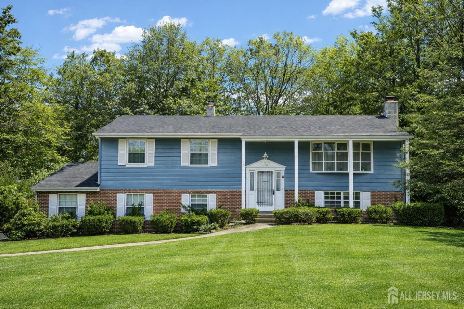 4 Walnut Street