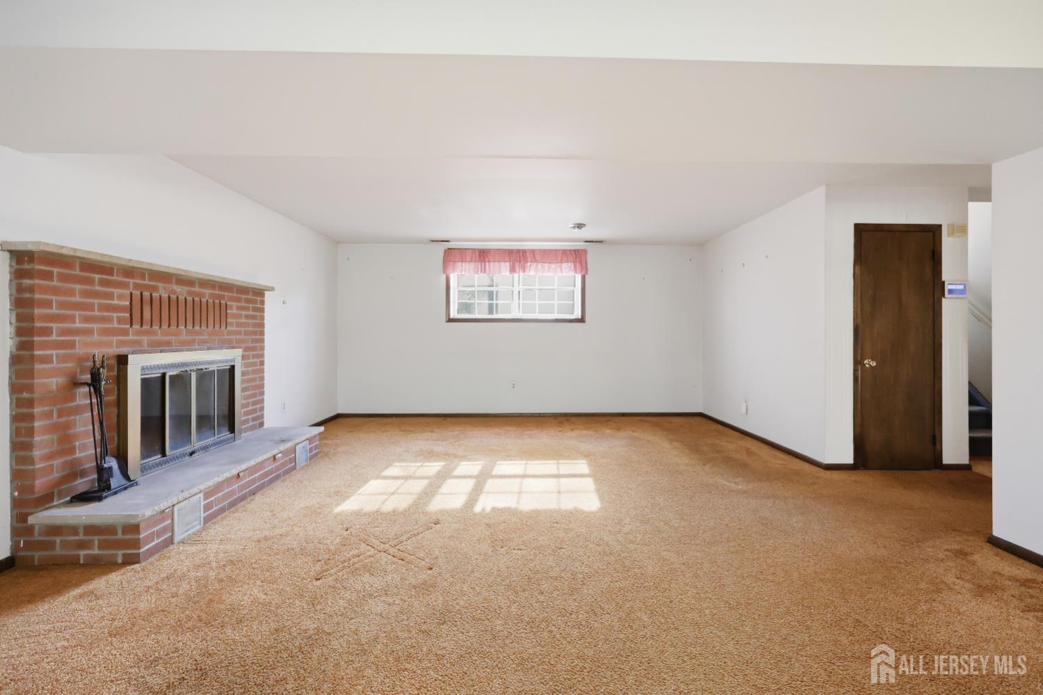 4 Walnut Street