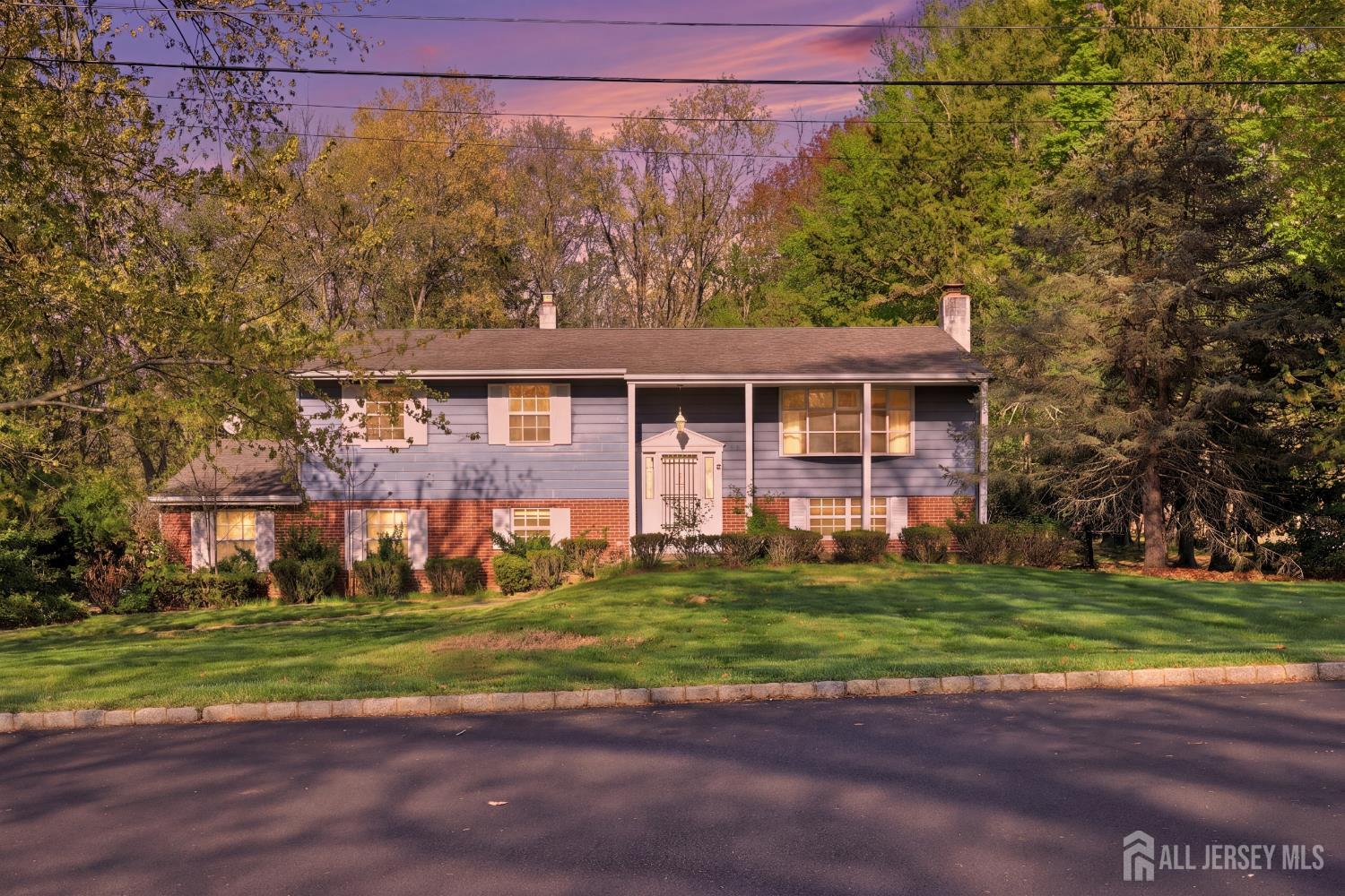 4 Walnut Street