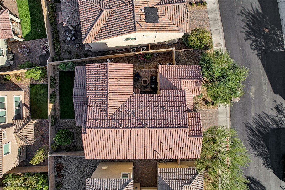 9704 Treeline Run Avenue