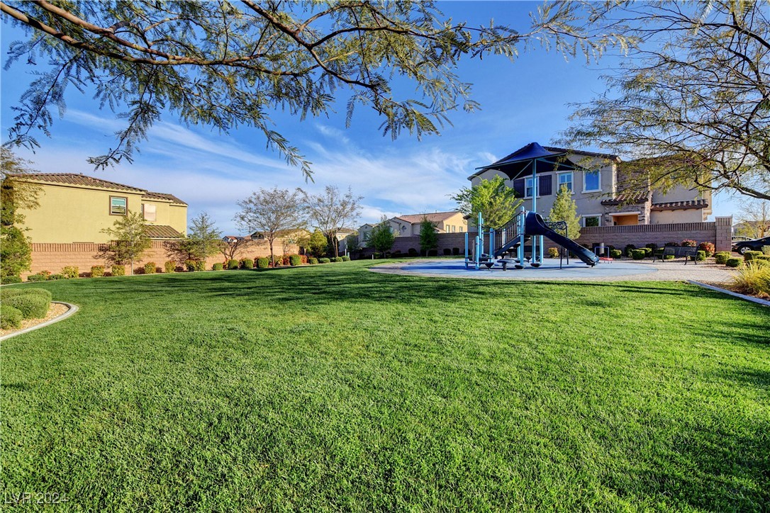 9704 Treeline Run Avenue