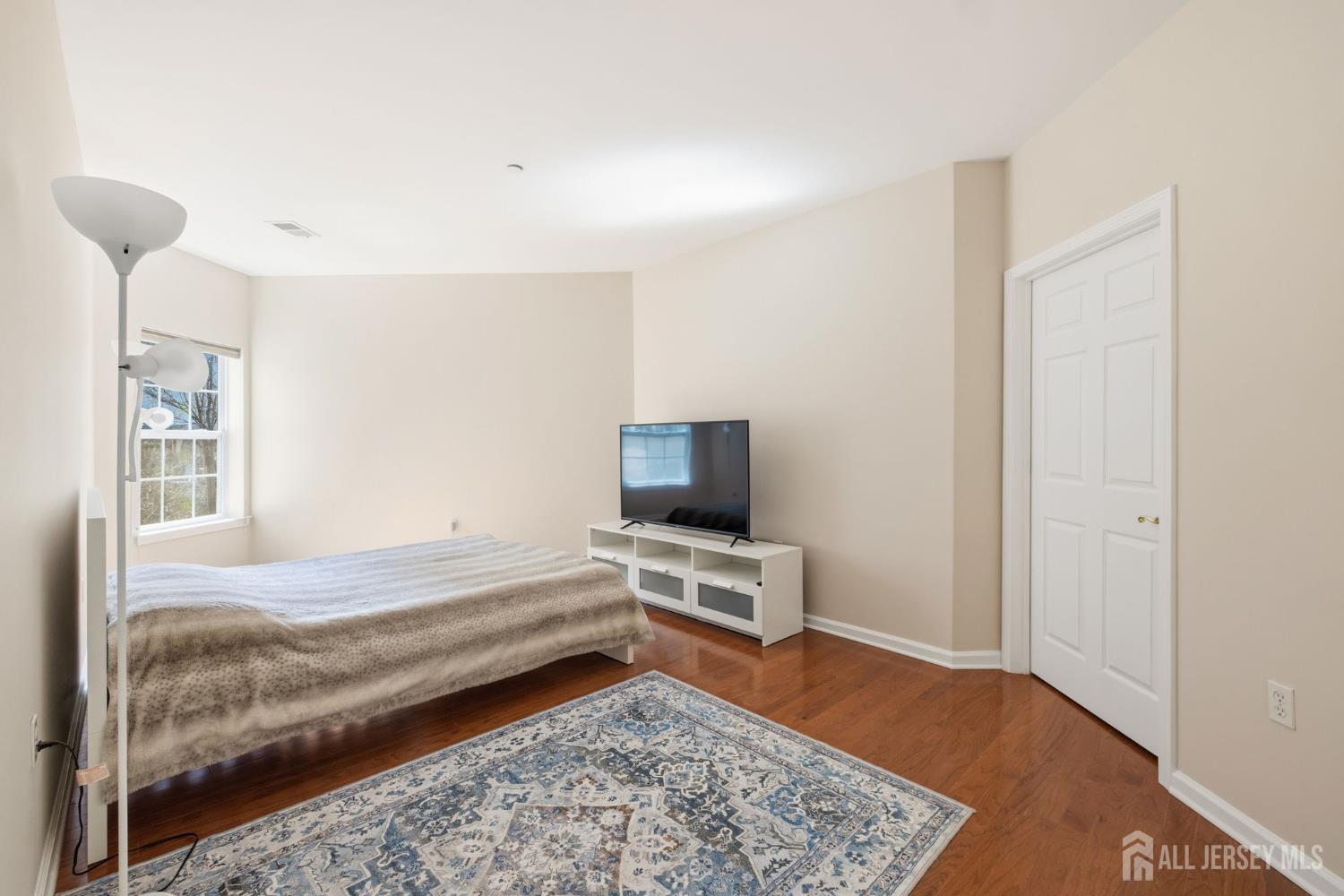 540 Cranbury Road # 107