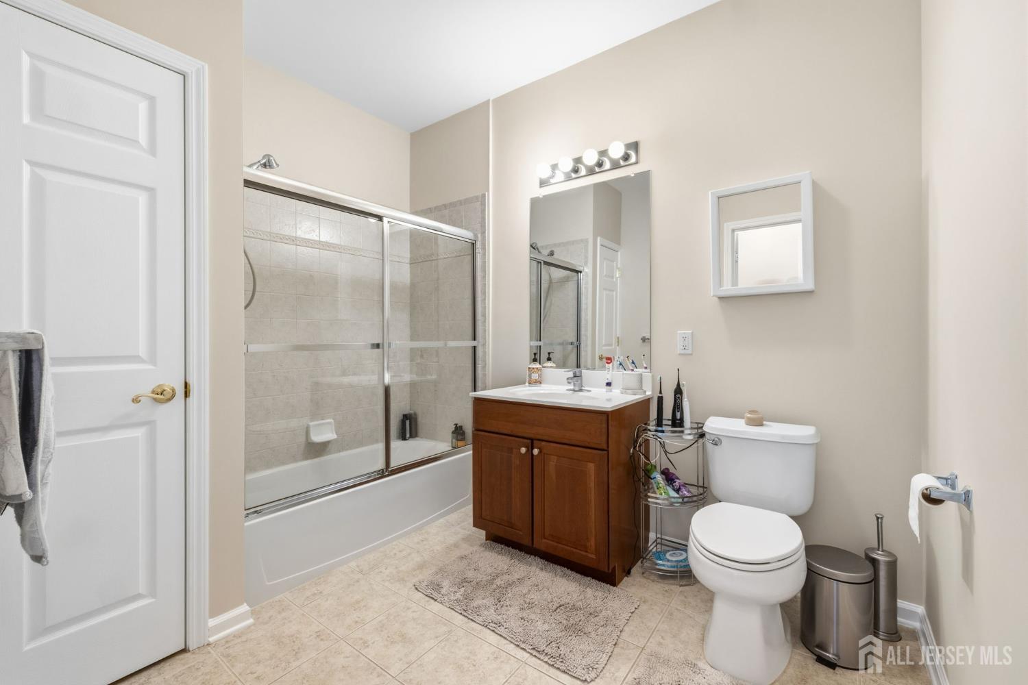 540 Cranbury Road # 107