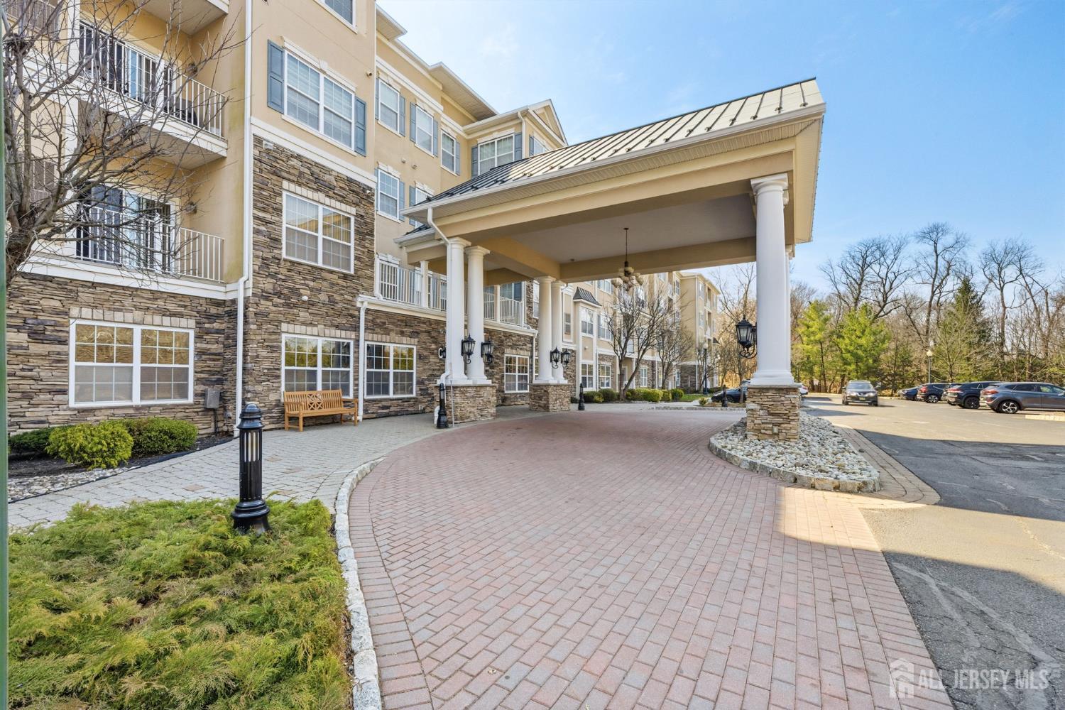 540 Cranbury Road # 107