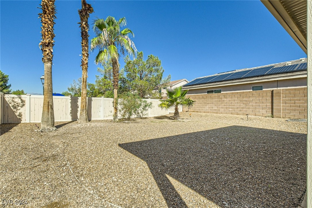 5289 Dakotah Pointe Court