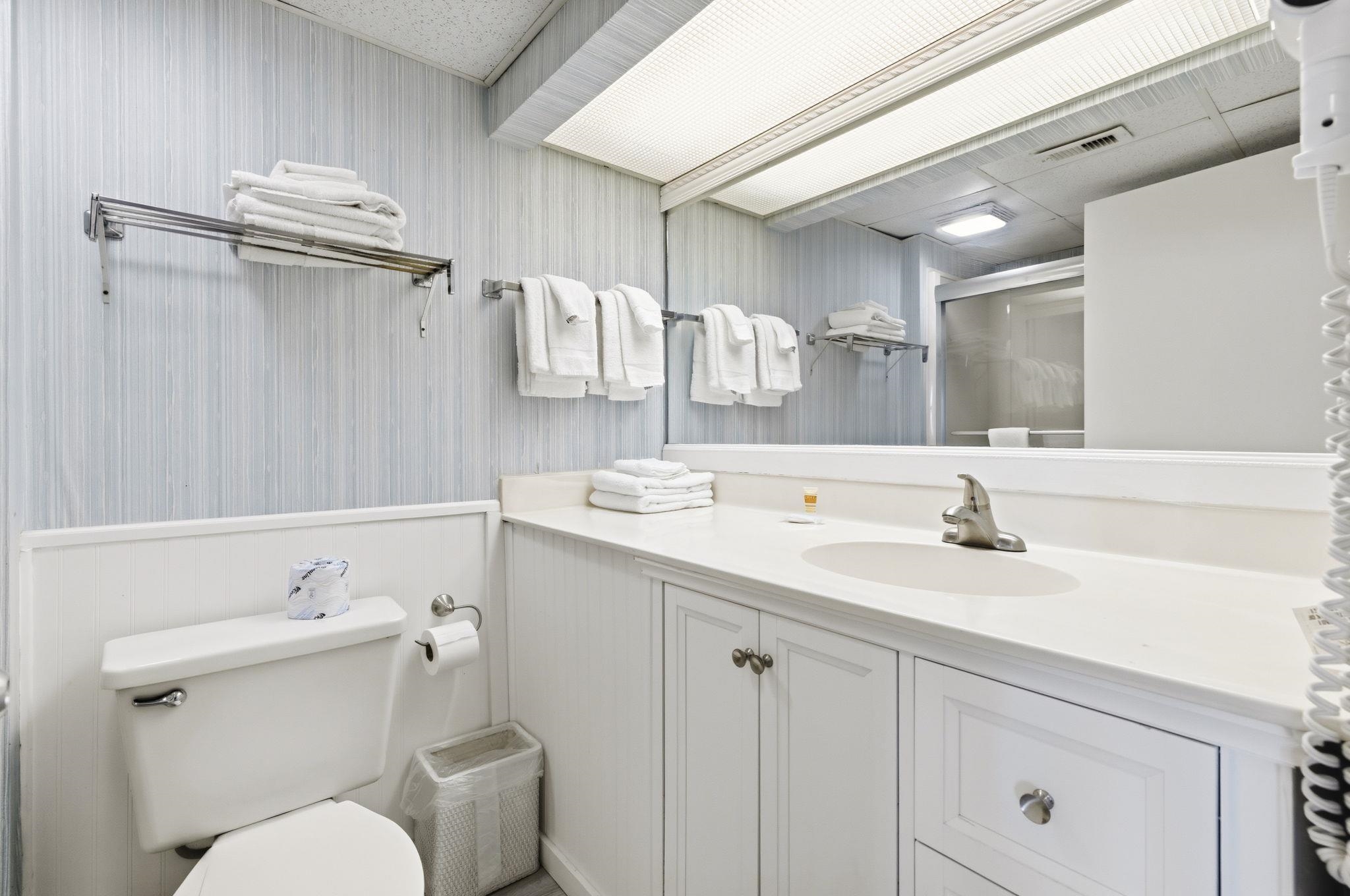 202 70th Ave. N Unit: 209