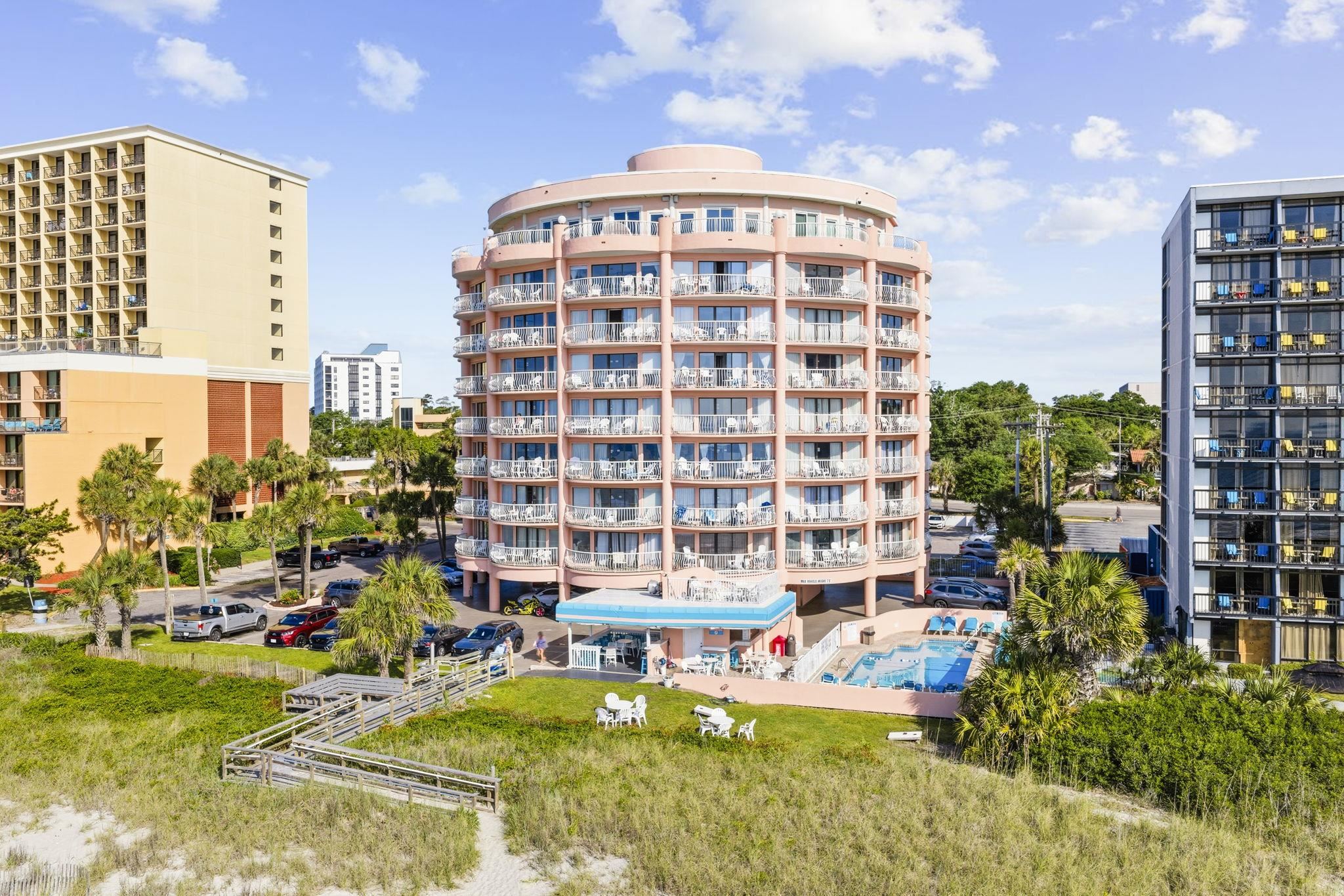 202 70th Ave. N Unit: 209