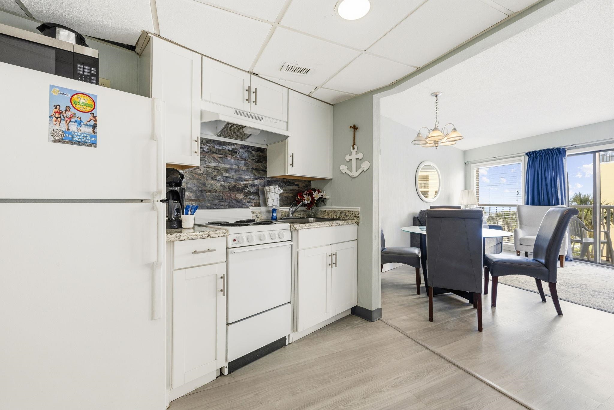 202 70th Ave. N Unit: 209