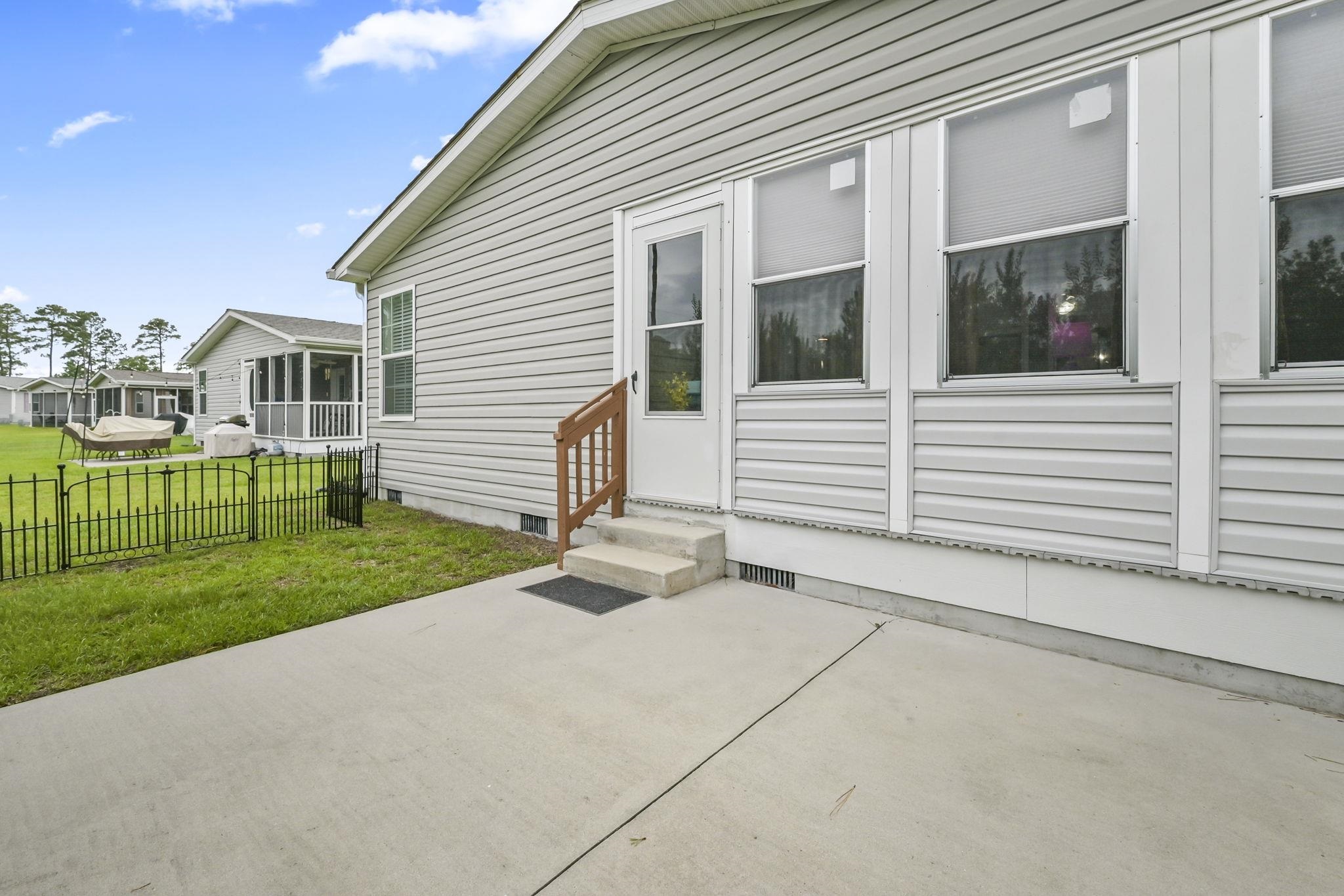 1777 Fairbanks Dr.