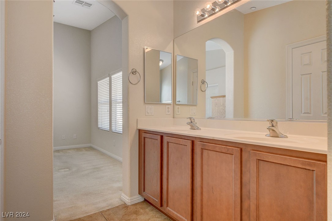10122 Aspen Rose Street 102