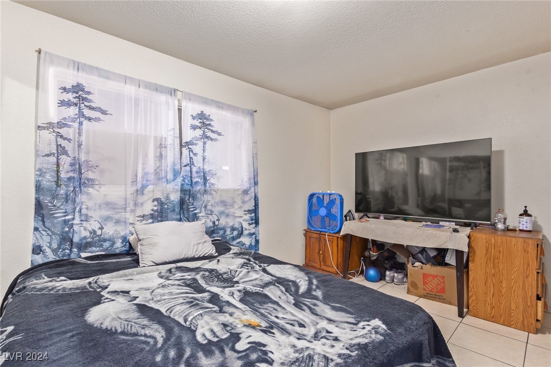 4474 El Carnal Way