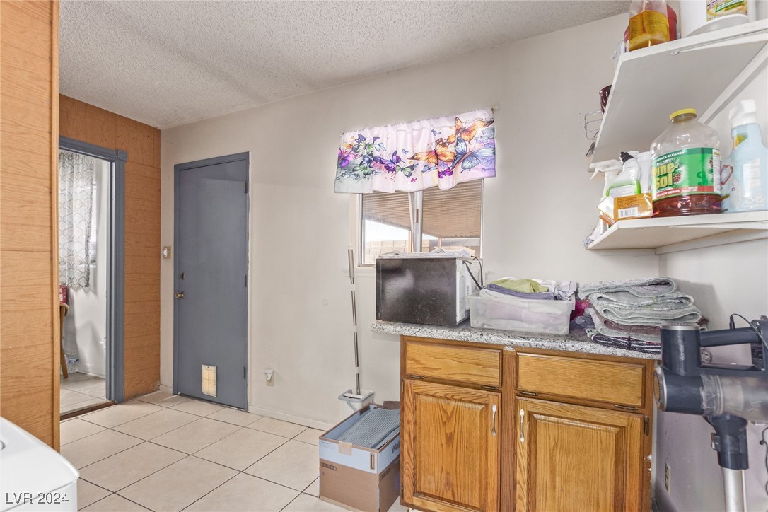 4474 El Carnal Way
