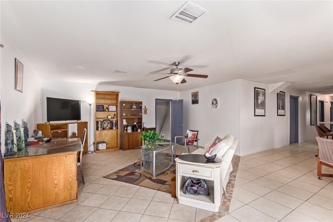 4474 El Carnal Way