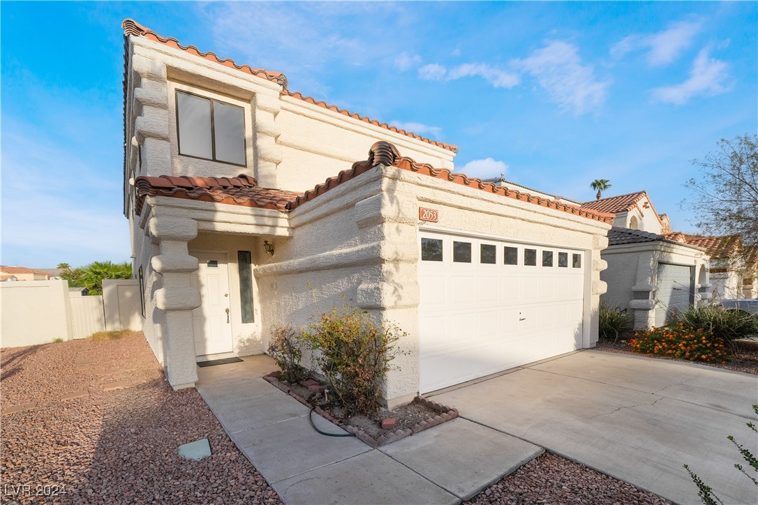2053 Waverly Circle
