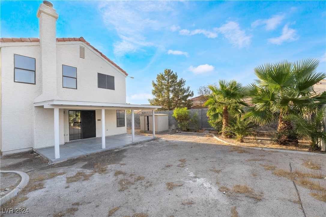 2053 Waverly Circle