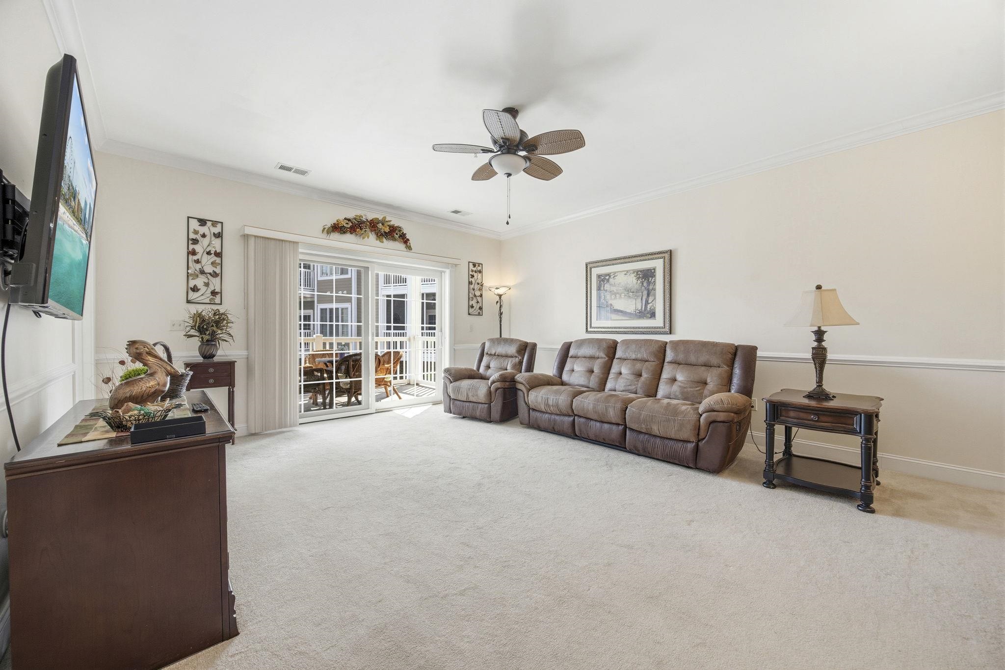 4895 Luster Leaf Circle Unit: 204