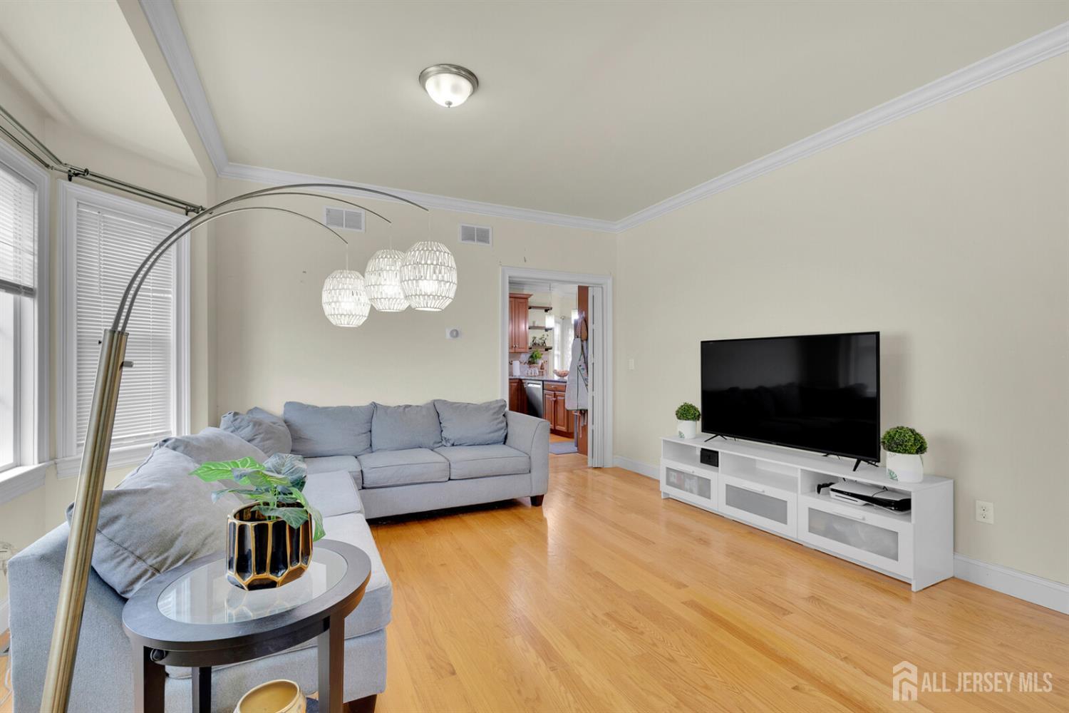 11 Goodrich Street
