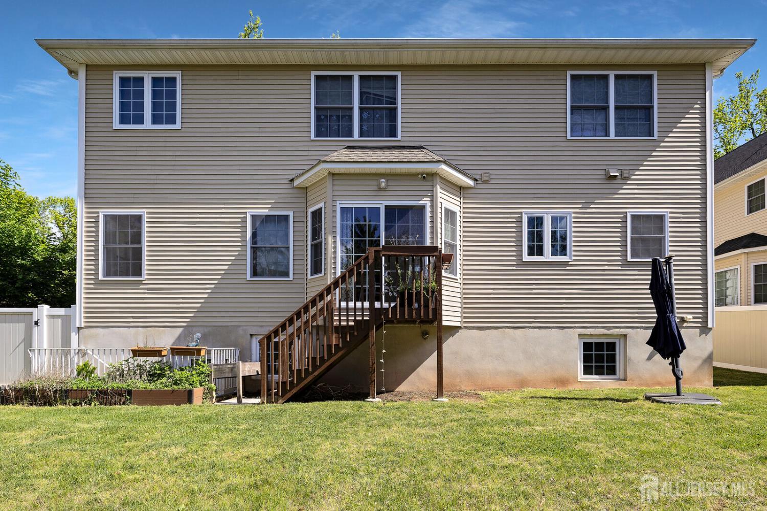11 Goodrich Street