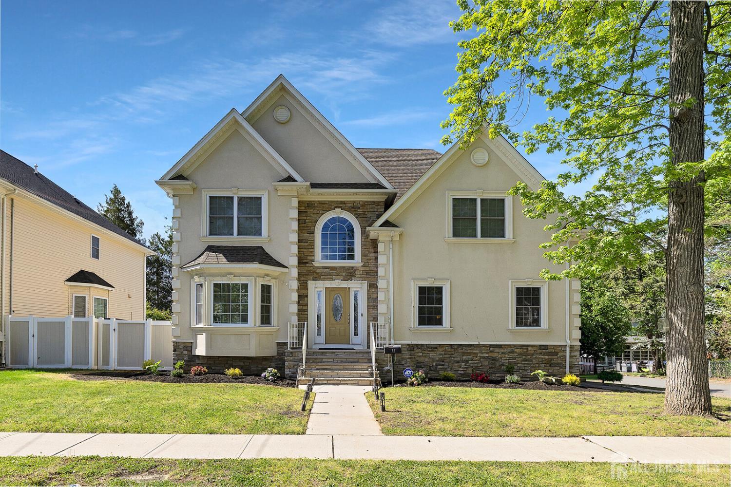 11 Goodrich Street