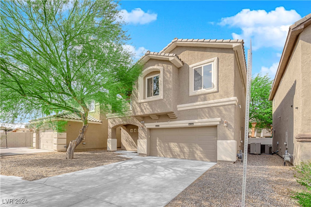 4586 Tulipan Way