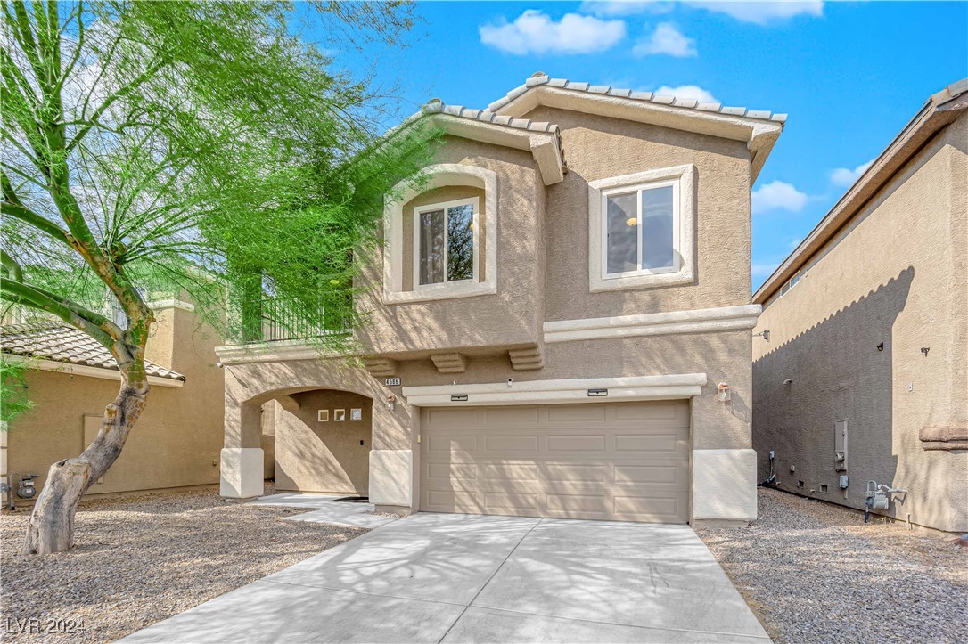 4586 Tulipan Way