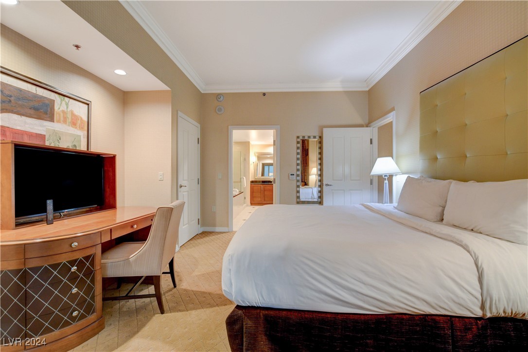 125 East HARMON Avenue 2914